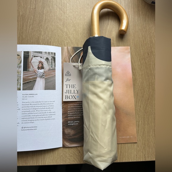 Jilly Box Accessories - Jilly Box Navy Umbrella with Wooden Handle